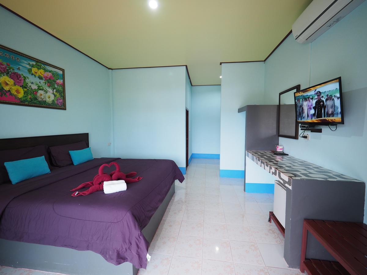 Anyaman Lanta House Hotel Koh Lanta Exterior photo