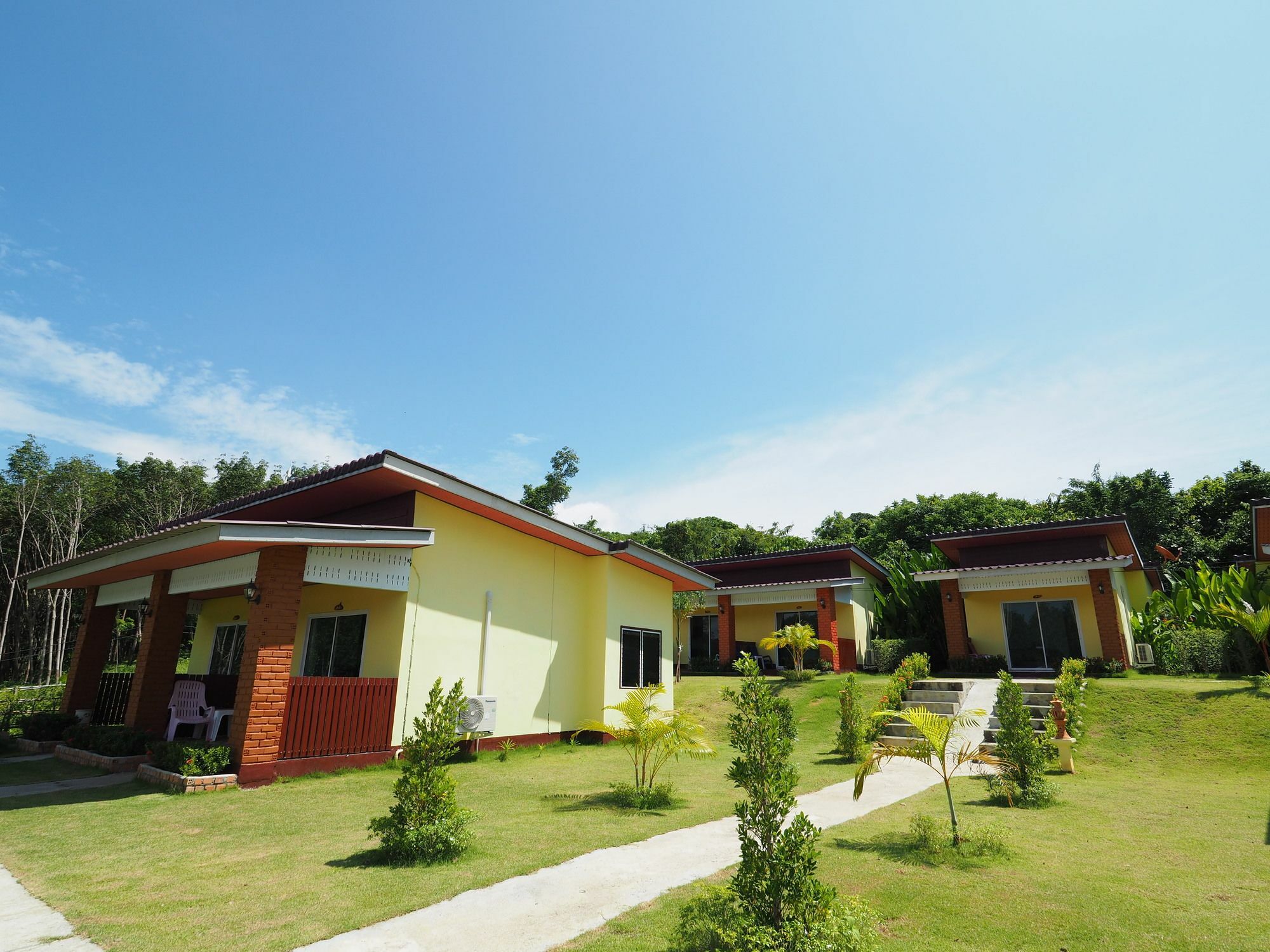Anyaman Lanta House Hotel Koh Lanta Exterior photo