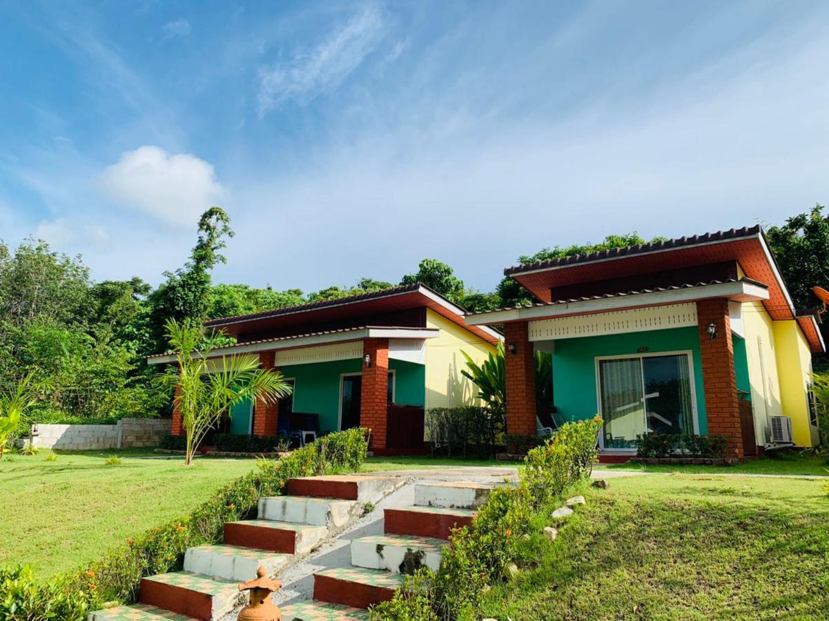 Anyaman Lanta House Hotel Koh Lanta Exterior photo